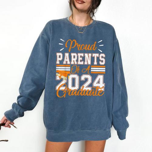 Graduation Proud Parents Of a 2024 Graduate For Mom And Dad Comfort Colors Sweatshirt - Best Gift Smart