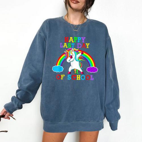 Happy Last Day Of School Teacher Student Graduation Unicorn Comfort Colors Sweatshirt - Best Gift Smart