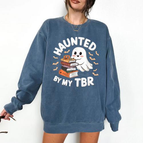 Haunted By My TBR Cute Ghost Book Reading Teacher Halloween Comfort Colors Sweatshirt - Bookorys DE