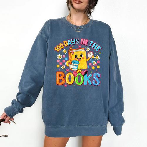 HUGvyn Preppy 100 Days In The Books Teacher Reading Coffee Comfort Colors Sweatshirt - Bookorys DE