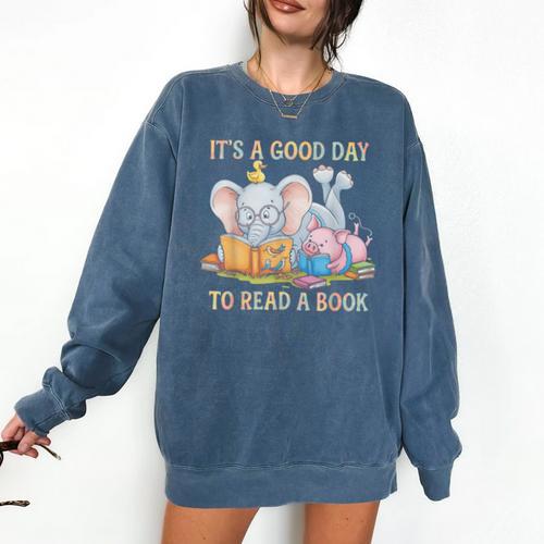Its A Good Day To Read A Book Cute Pig & Elephant Adventure Comfort Colors Sweatshirt - Bookorys