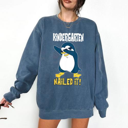 Kids Kindergarten Dabbing Penguin Nailed It Graduation Class 2021 Comfort Colors Sweatshirt - Best Gift Smart