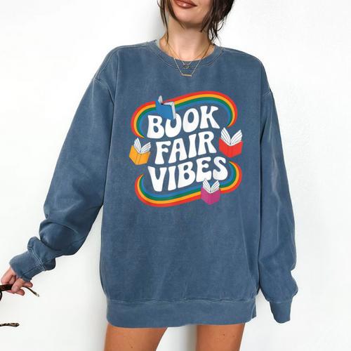 Library Book Fair Vibe Groovy Retro School Reading Nostalgic Comfort Colors Sweatshirt - Bookorys