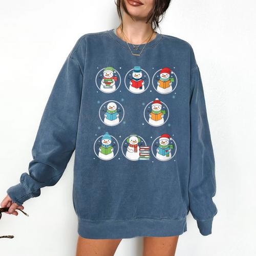 Literary Winter Reading Snowmen Cozy Book Lover Pattern Comfort Colors Sweatshirt - Bookorys