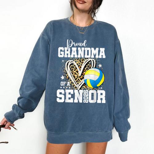 Proud Grandma Of A 2026 Senior Volleyball Graduation Leopard Comfort Colors Sweatshirt - Best Gift Smart