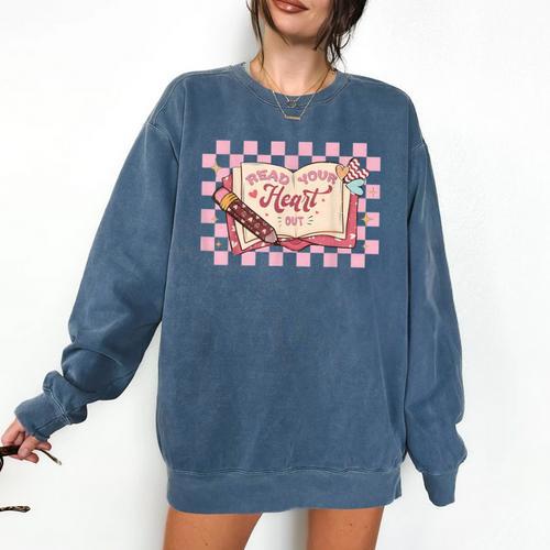 Read Your Heart Out Valentine Reading Book Teacher Student Comfort Colors Sweatshirt - Bookorys DE