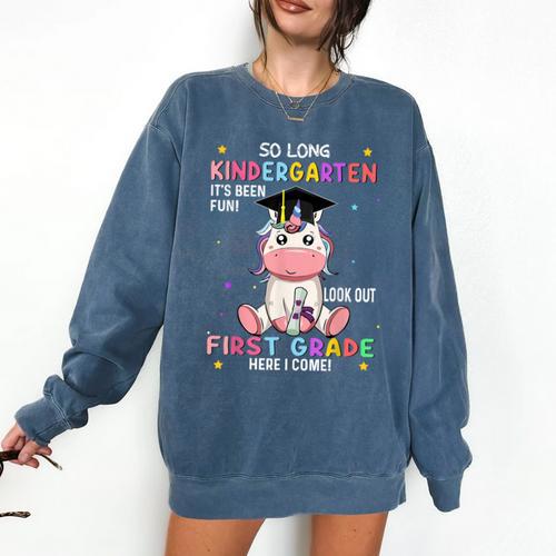 So Long Kindergarten Graduation Class 2025 Unicorn Girls Comfort Colors Sweatshirt - Best Gift Smart