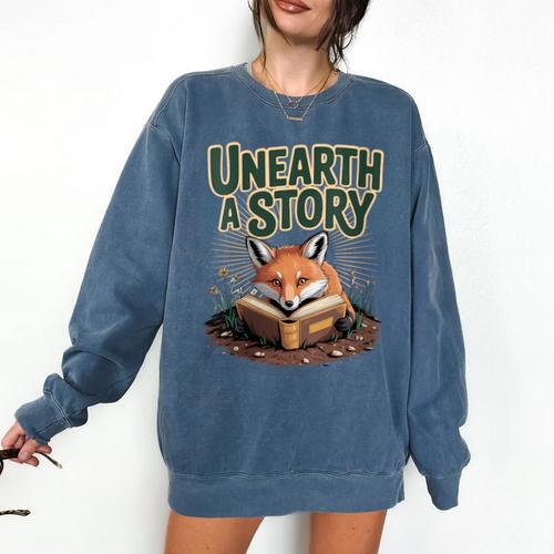 Unearth A Story Fox Reads a Book Comfort Colors Sweatshirt - Bookorys CA