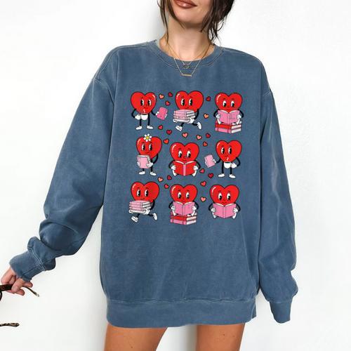 Valentines Day Librarian Heart Reading Book Women Men Kids Comfort Colors Sweatshirt - Bookorys DE