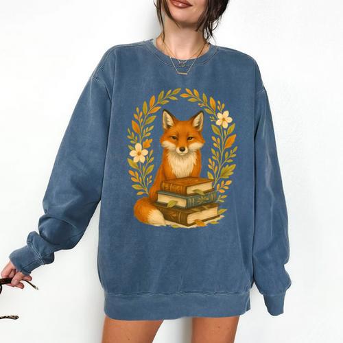 Cottagecore Whimsical Woodland Red Fox Behind Stack Of Books Comfort Colors Sweatshirt - Bookorys UK