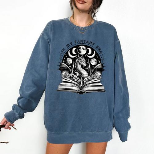 In My Fantasy Era Books Dragon & Moon Bookish Bookworm Comfort Colors Sweatshirt - Bookorys DE