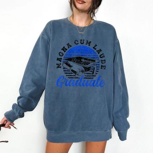 Magna Cum Laude Graduate Graduation Graduates Family Comfort Colors Sweatshirt - Best Gift Smart