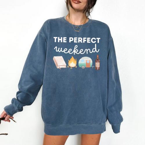 The Perfect Weekend Camping Essentials Wine Books Campfire Comfort Colors Sweatshirt - Bookorys UK