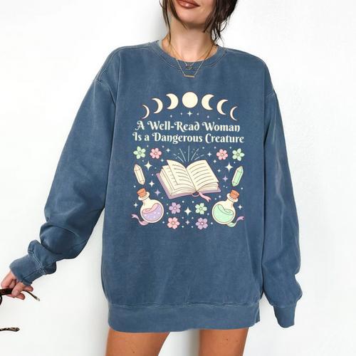 Well Read Woman Literature Quote Celestial Book Floral Comfort Colors Sweatshirt - Bookorys