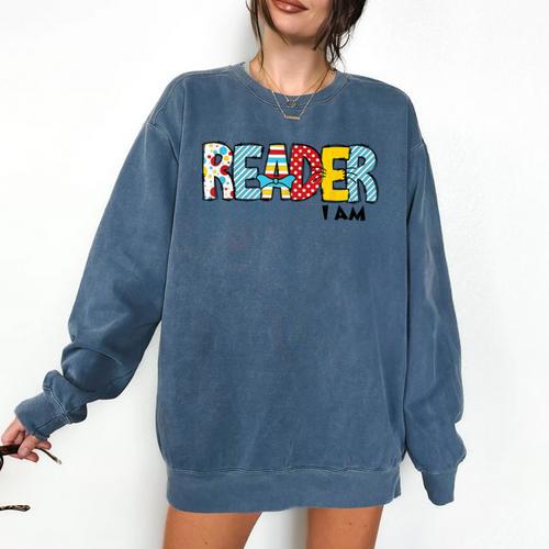 Reader I Am Bookworm Librarian I Heart Read Book Lover Comfort Colors Sweatshirt - Bookorys