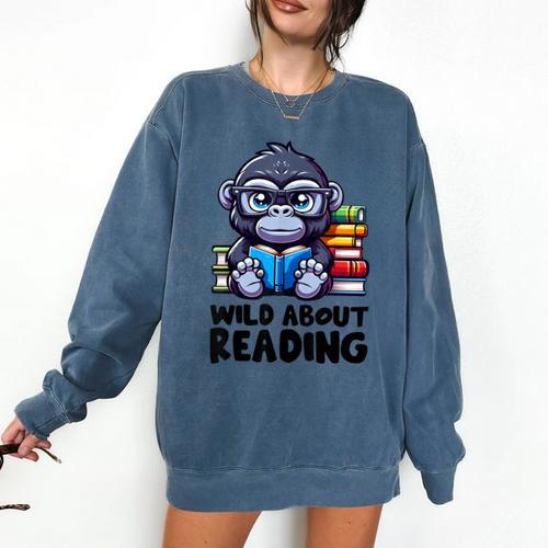 Wild About Reading Book Lover Gorilla Comfort Colors Sweatshirt - Bookorys DE
