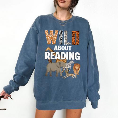 Wild About Reading Book Reader Book Nerd Book Reading Lover Premium Tri-Blend Comfort Colors Sweatshirt - Bookorys DE