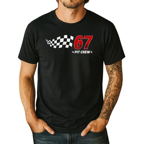 67 Pit Crew Six Seven Racing Birthday Race Car For Dad Mom Men's Casual T-Shirt - Father's Day Fun