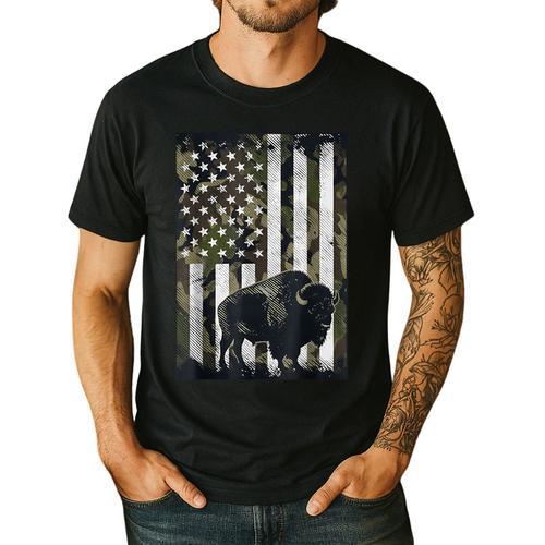 Camo USA Flag Bison Camouflage Hunting Wildlife Hunter Dad Men's Casual T-Shirt - Father's Day Fun