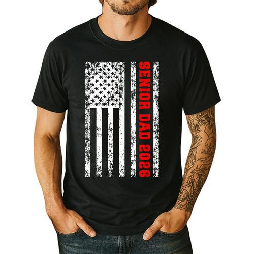 Dad Senior 2026 Proud Dad Of A Class Of 2026 Graduate Flag Men's Casual T-Shirt - Father's Day Fun