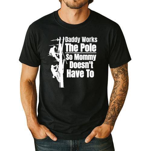 Dads Electrical Lineman Gear Husband & Lineman Wife Men's Casual T-Shirt - Father's Day Fun