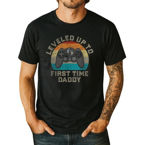 I Leveled Up To First Time Daddy Soon To Be Dad Men's Casual T-Shirt - Father's Day Fun