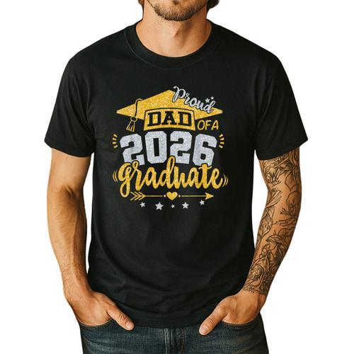 Proud Dad Of A 2026 Graduate Grad Senior Graduation Father Men's Casual T-Shirt - Father's Day Fun