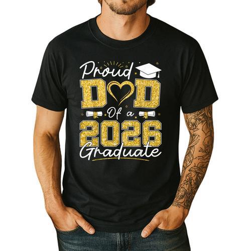 Proud Dad Of A 2026 Graduate Senior 2026 Grad Family Men's Casual T-Shirt - Father's Day Fun