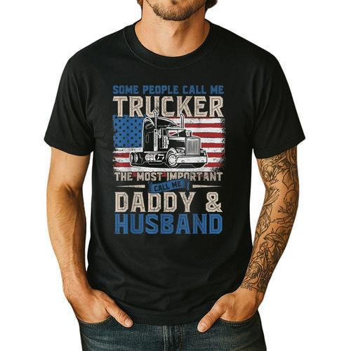 Semi Truck Driver Trucker Daddy Husband US American Flag Men's Casual T-Shirt - Father's Day Fun