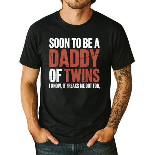 Soon To Be Dad Twins Fatherhood Pregnancy Announcement New D Men's Casual T-Shirt - Father's Day Fun