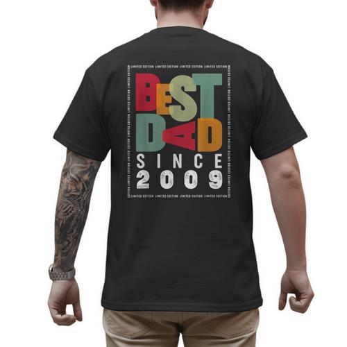 Best Dad Since 2009 Fathers Day Retro Vintage Men's Back Print T-Shirt - Father's Day Fun