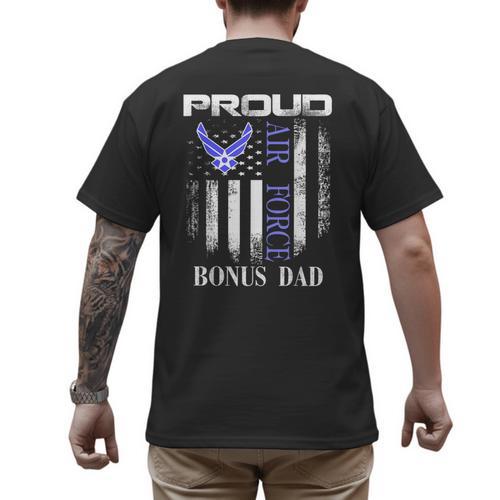 Vintage Proud Air Force Bonus Dad With American Flag Men's Back Print T-Shirt - Father's Day Fun