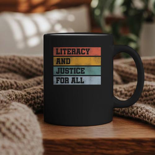 Literacy And Justice For All Stop Book Banning Banned Books Graphic Print Coffee Mug - Bookorys DE
