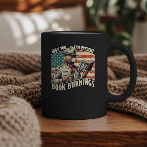 Only You Can Prevent Book Burnings Books Graphic Print Coffee Mug - Bookorys DE
