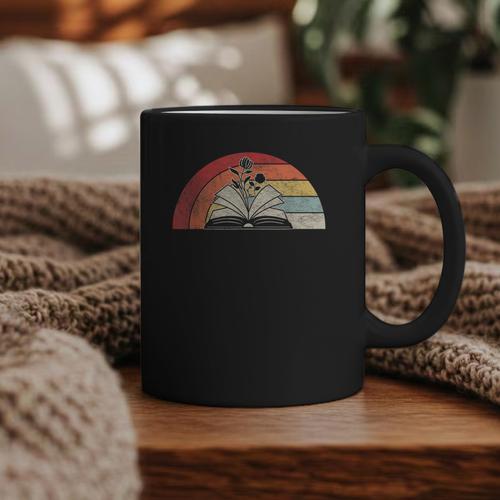 Retro Vintage Wildflowers Book Shirt Book Lover Graphic Print Coffee Mug - Bookorys