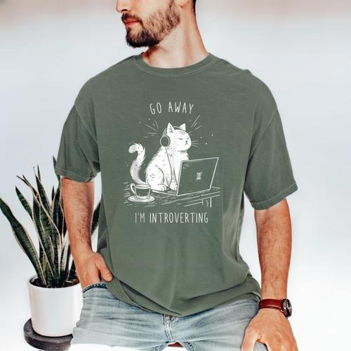 Antisocial Introvert Cat With Coffee On Computer Emo Goth Men's Comfort Colors T-Shirt - Raresse