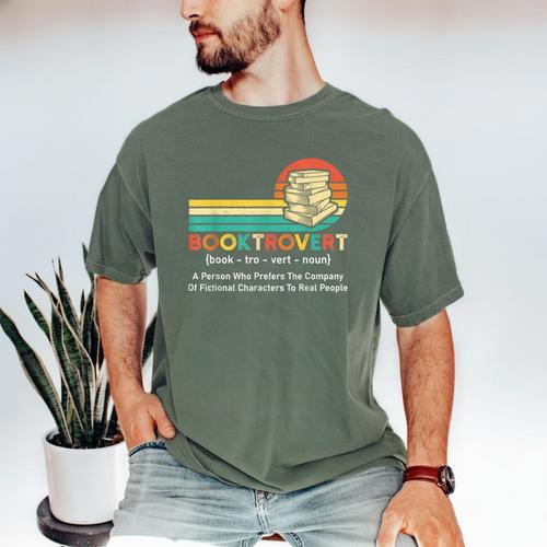 Booktrovert Definition Book Lover Men's Comfort Colors T-Shirt - Bookorys DE