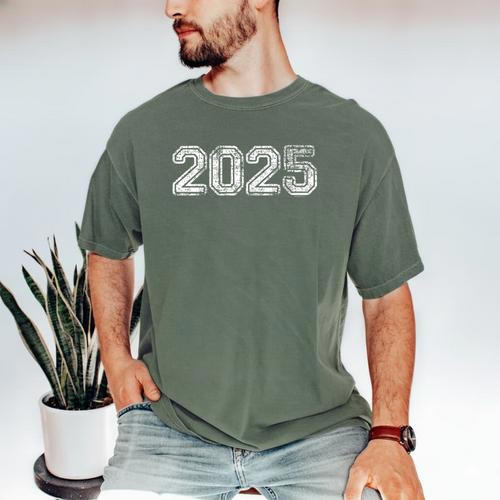 Class Of 2025 Shirt Graduation Her Girl Senior 2025 Men's Comfort Colors T-Shirt - Best Gift Smart