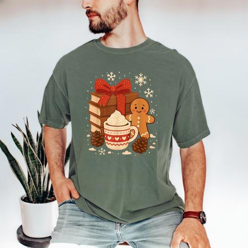 Cute Christmas Books Gingerbread Xmas Book Lover Teacher Men's Comfort Colors T-Shirt - Bookorys UK