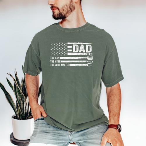 Dad The Man The Myth The Grill Master USA Flag Father's Day Men's Comfort Colors T-Shirt - Father's Day Fun