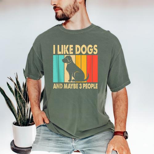 I Like Dogs And Maybe 3 People Introvert Men's Comfort Colors T-Shirt - Raresse