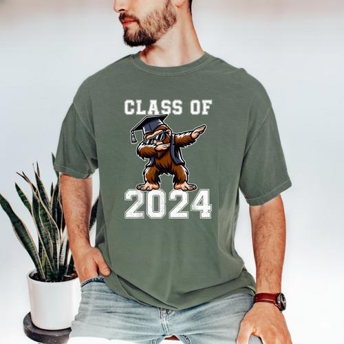 Graduation Class Of 2024 Bigfoot Graduated Seniors 2024 Men's Comfort Colors T-Shirt - Best Gift Smart