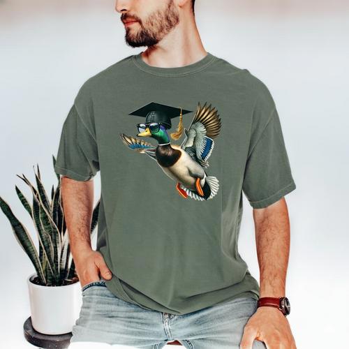 Graduation Mallard Duck Hunter Hunting Season Grad Hunting Men's Comfort Colors T-Shirt - Best Gift Smart