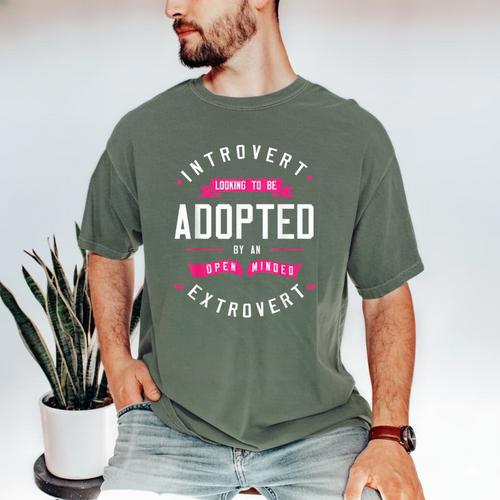 Introvert Looking To Be Adopted Introvert Humor Men's Comfort Colors T-Shirt - Raresse