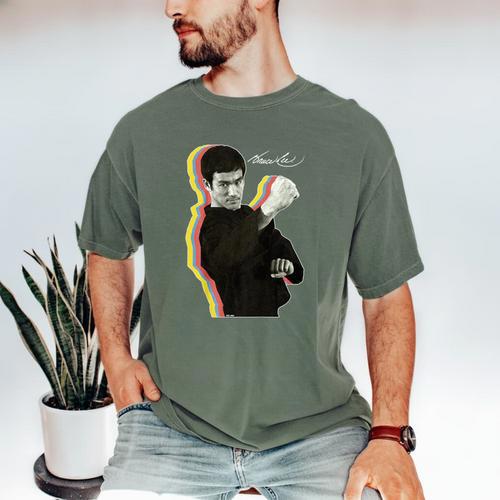Kids Bruce Lee Photo From Fighting Method Book Kids Men's Comfort Colors T-Shirt - Bookorys AU