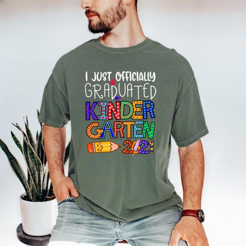 Kids Kindergarten Graduation Class Of 2021 Shirt I Just Graduated Men's Comfort Colors T-Shirt - Best Gift Smart