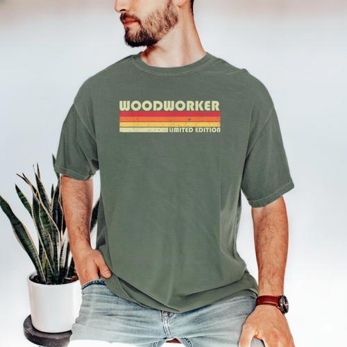 Personal Christmas Retro Vintage Graduation WOODWORKER Job Title Profession Birthday Worker Idea Men's Comfort Colors T-Shirt - Best Gift Smart