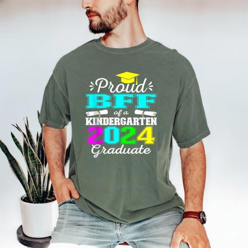Proud Bff Of Kindergarten Graduate 2024 Graduation Bff Men's Comfort Colors T-Shirt - Best Gift Smart