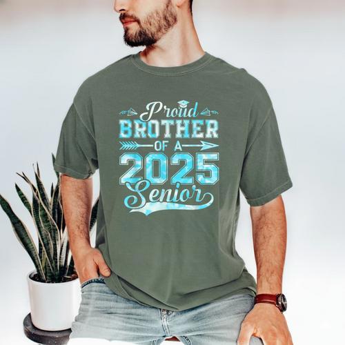 Proud Brother Of a 2025 Senior Graduate Graduation Men's Comfort Colors T-Shirt - Best Gift Smart
