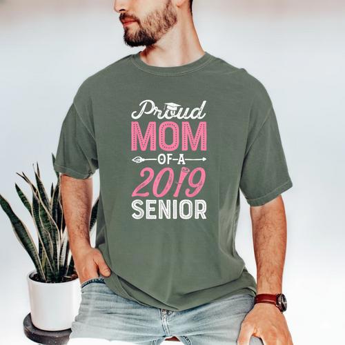 Proud Mom Of A Class 2019 Senior T Shirt Graduation Men's Comfort Colors T-Shirt - Best Gift Smart